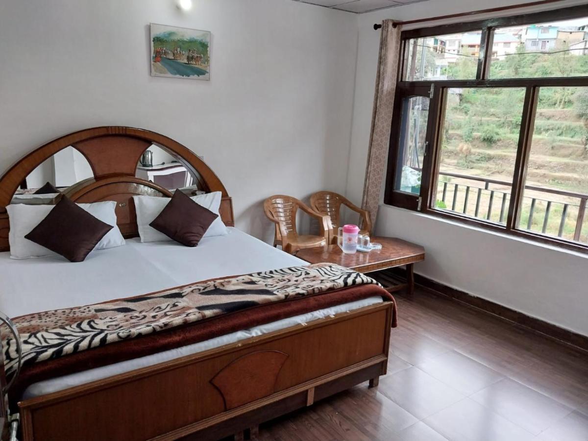 Mcleodganj Diaries Bed & Breakfast Dharamshala Ngoại thất bức ảnh